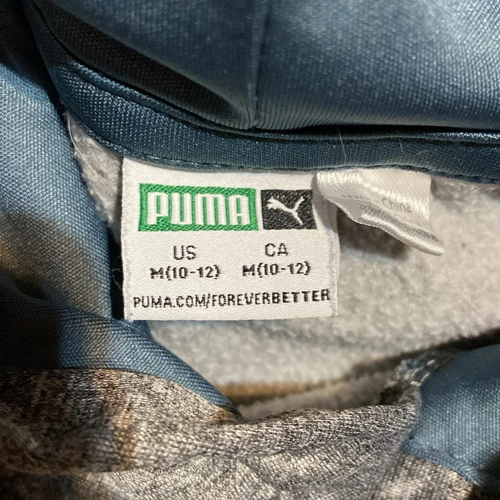 4. Puma Hoodie‎